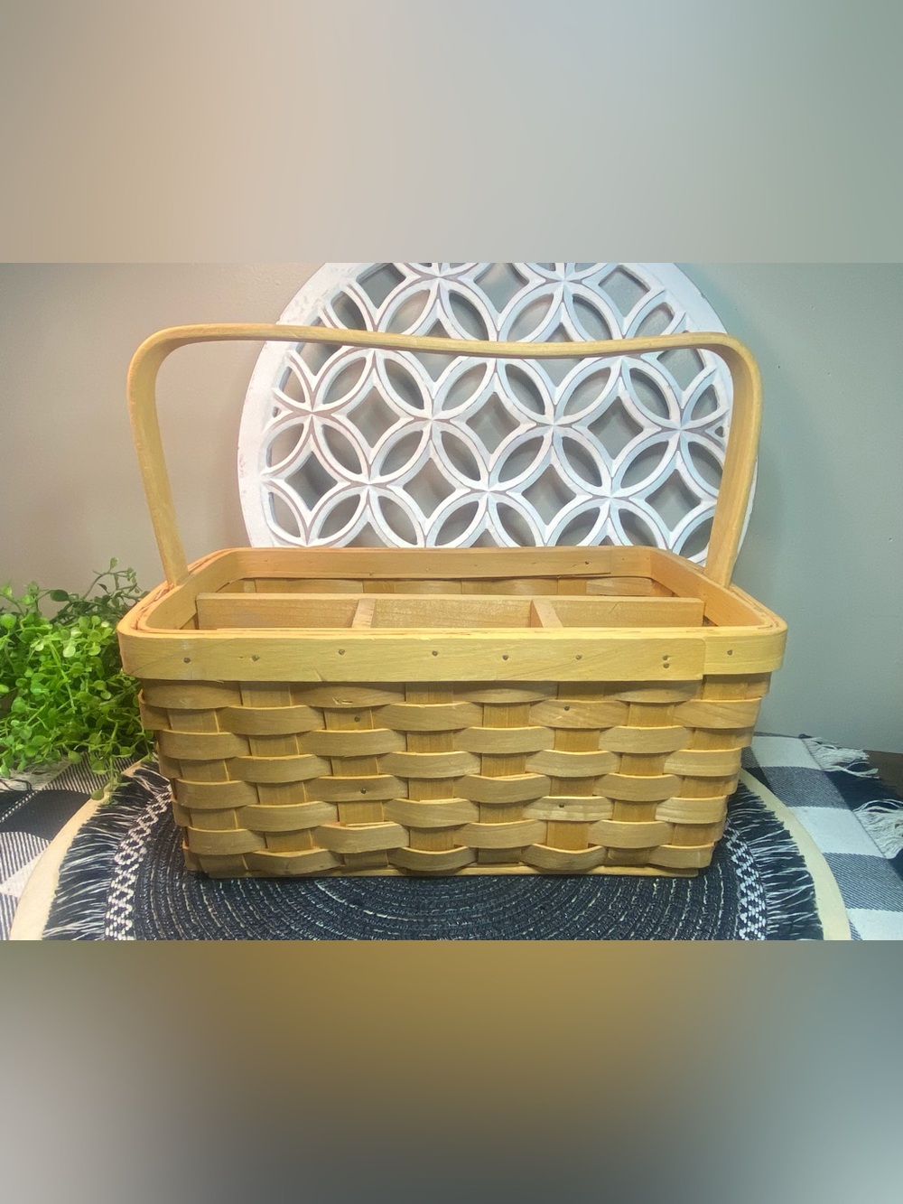 Unbranded Divided Compartments Basket - Perfect for Holding Flatware & Napkins